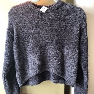 Rewind gray crop high low hem sweater. S. NWT.